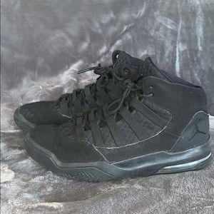 All Black - Air Jordan High Tops